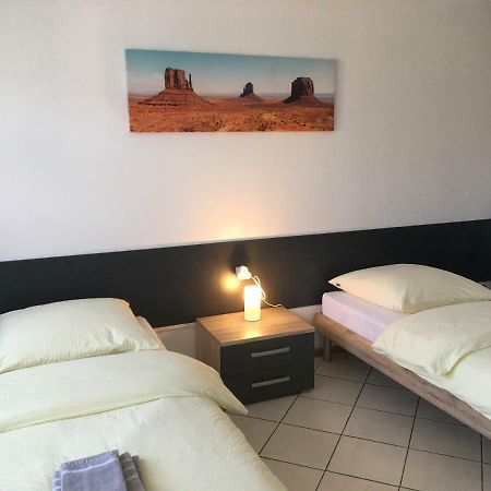 Studio Lora Rm 1221 Saint-Louis  Extérieur photo