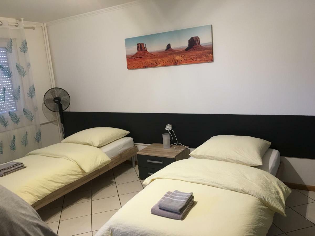 Studio Lora Rm 1221 Saint-Louis  Extérieur photo